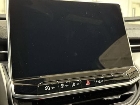 New 2026 Jeep Compass Limited image 14