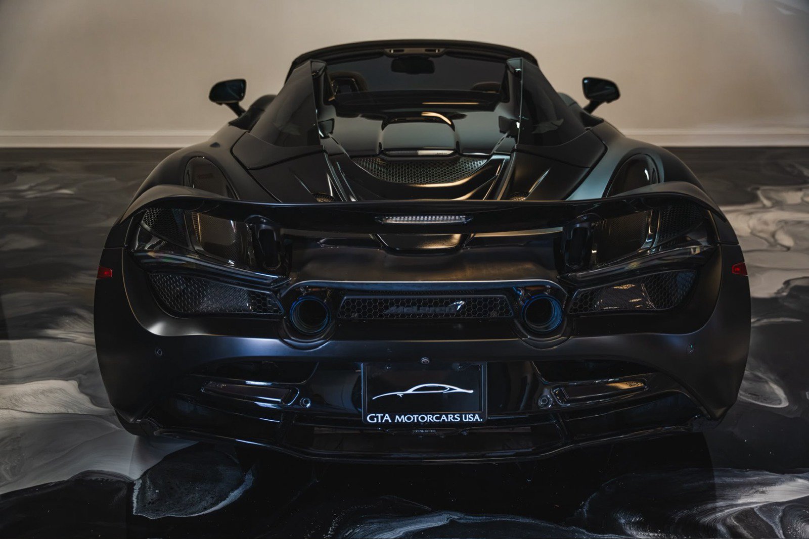 Used 2020 McLaren 720S Performance RWD image 15