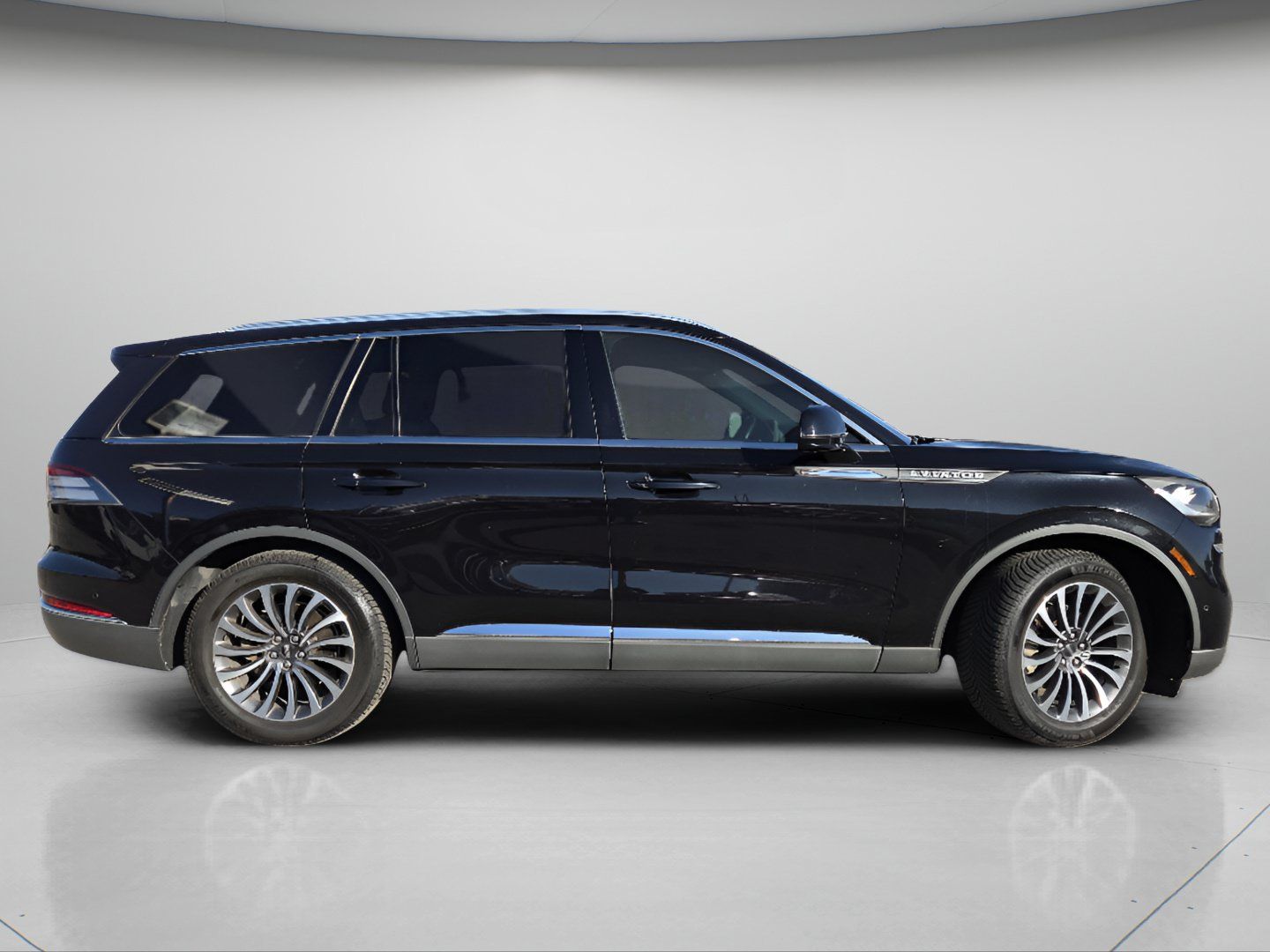 Used 2020 Lincoln Aviator Reserve w/ Equipment Group 201A AWD/4WD image 26