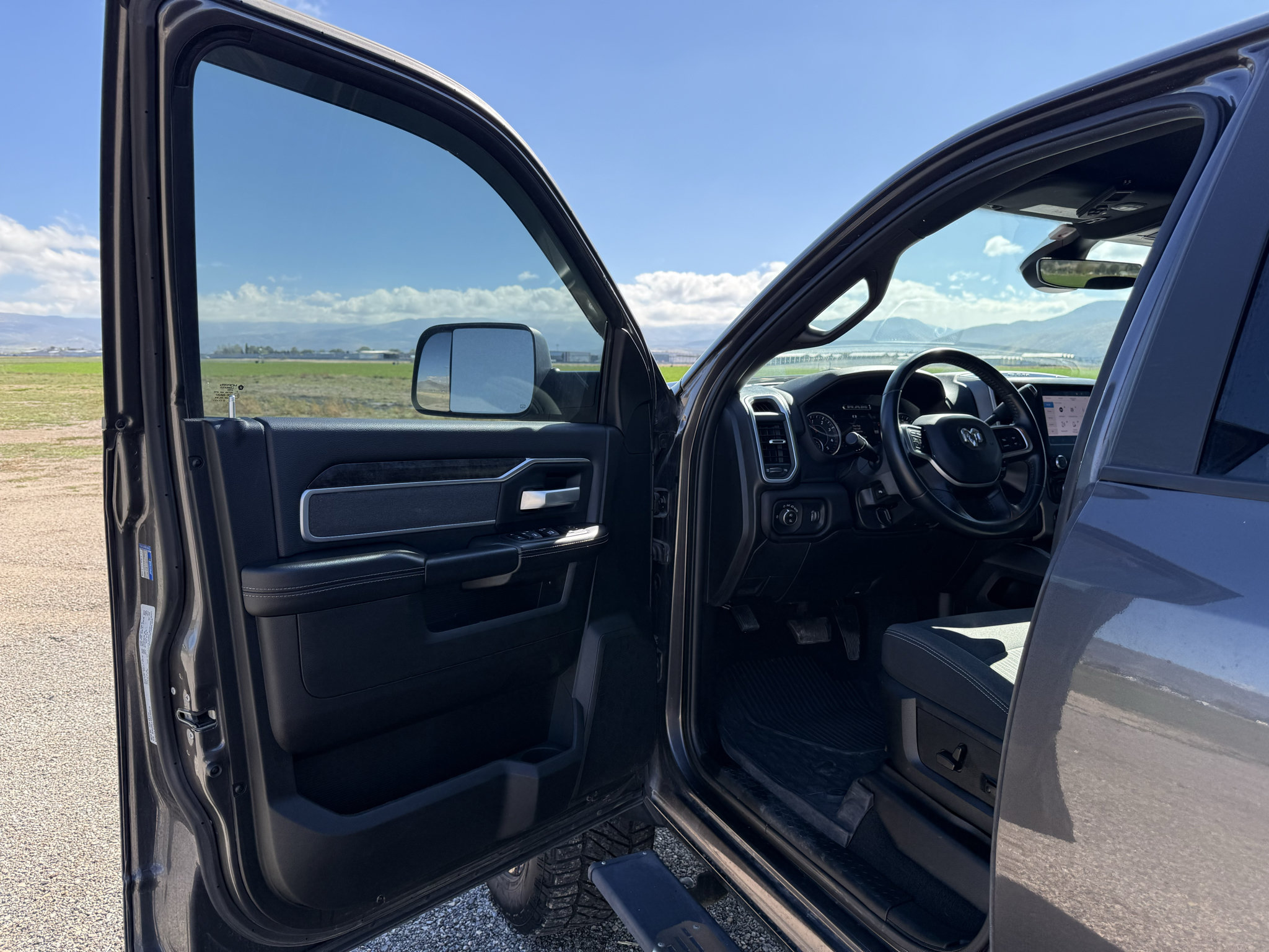 Used 2022 RAM 2500 Big Horn w/ Level A Equipment Group AWD/4WD image 15
