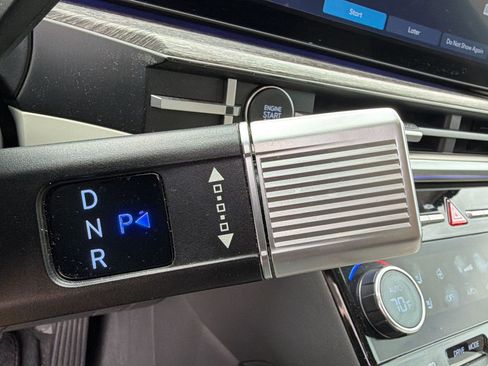 Certified 2024 Hyundai Santa Fe Limited FWD image 17