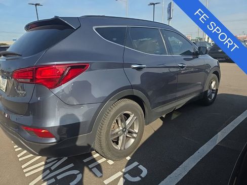 Used 2017 Hyundai Santa Fe Sport FWD image 2