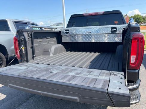 Used 2023 GMC Sierra 1500 Denali w/ Denali Reserve Package AWD/4WD image 31