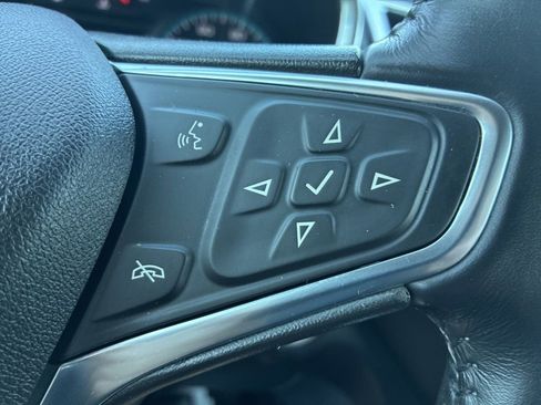Used 2018 Chevrolet Equinox LT AWD/4WD image 23