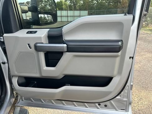 Used 2021 Ford F250 XLT w/ XLT Value Package AWD/4WD image 44