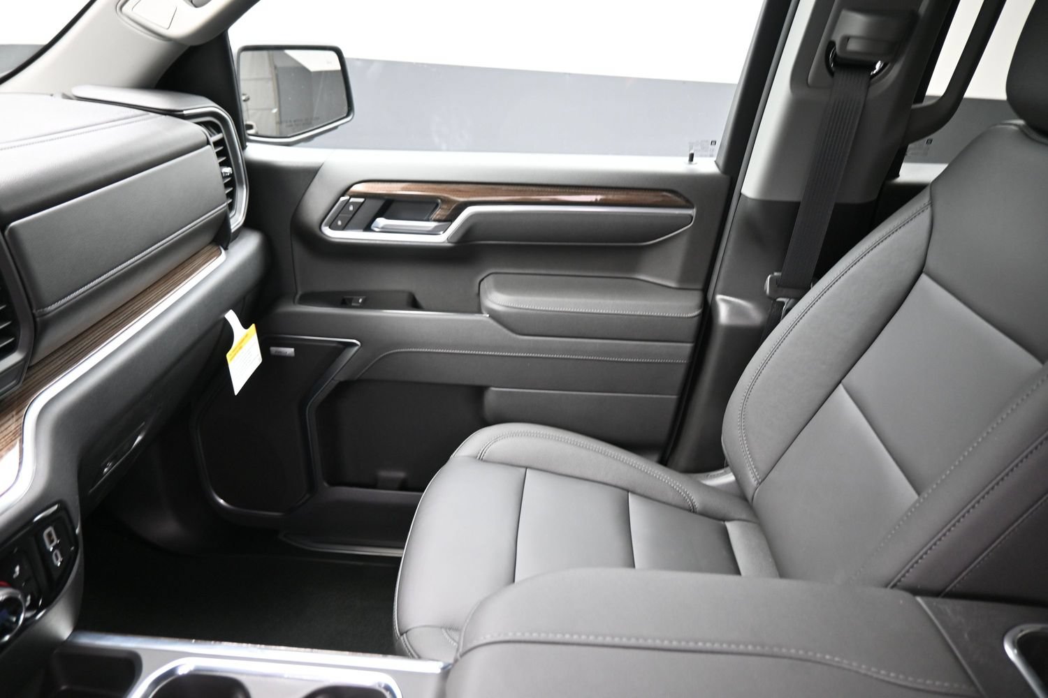 New 2026 Chevrolet Silverado 1500 RST w/ Safety Package AWD/4WD image 12
