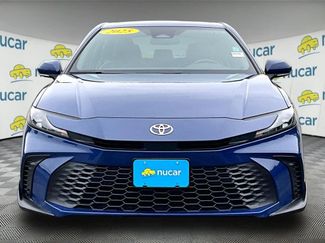 Used 2025 Toyota Camry SE FWD video 2