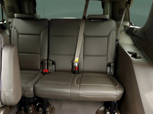 Used 2021 GMC Yukon Denali w/ Denali Premium Package image 36