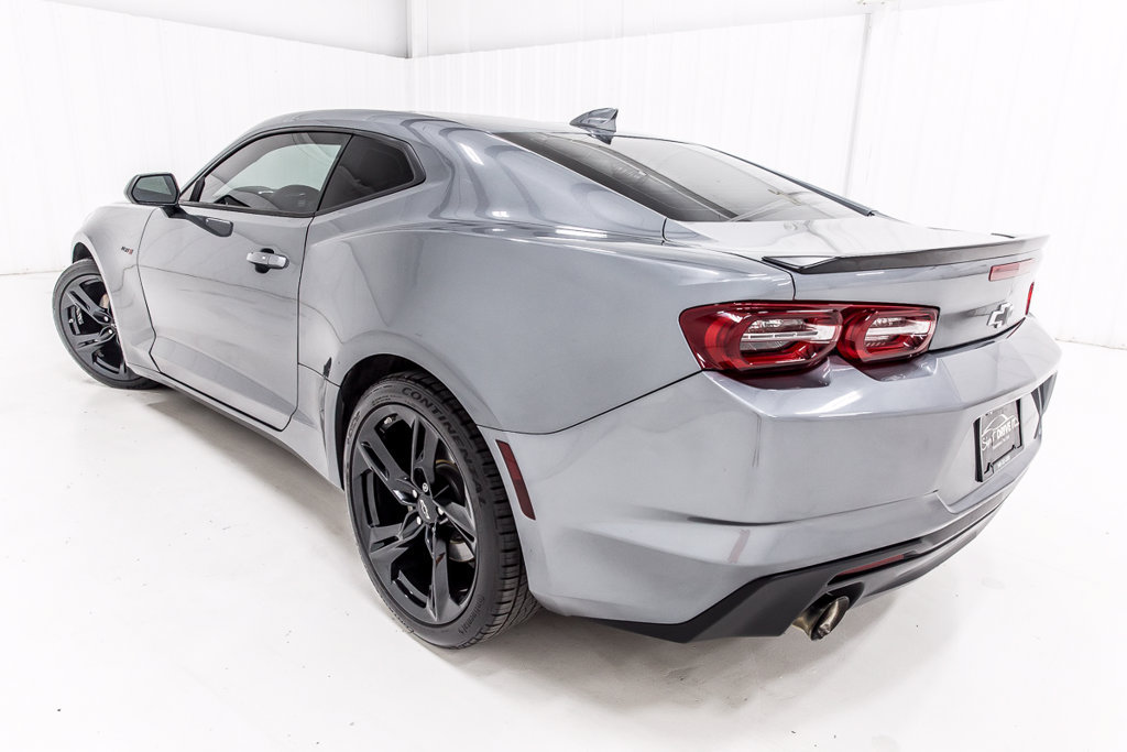 Used 2021 Chevrolet Camaro LT RWD image 5