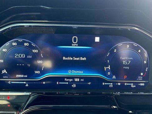 Used 2023 Chevrolet Silverado 1500 RST w/ Convenience Package II image 9