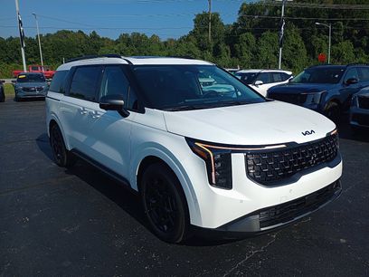 New 2026 Kia Carnival SX w/ SX Dark Edition Package