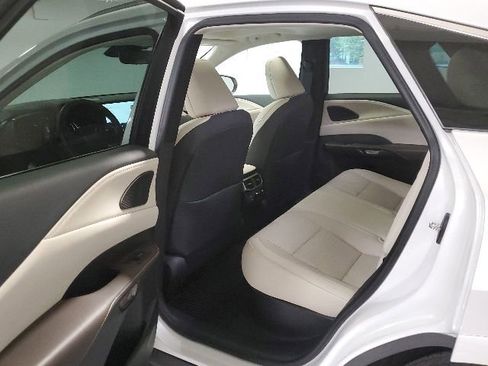 Used 2024 Lexus RX 350 Premium w/ Accessory Package (Z1) AWD/4WD image 20