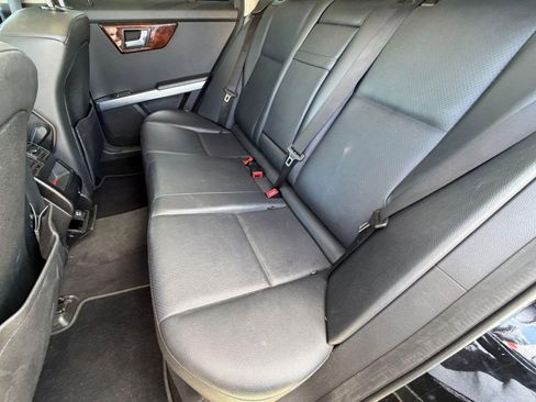 Used 2010 Mercedes-Benz GLK 350 2WD image 12