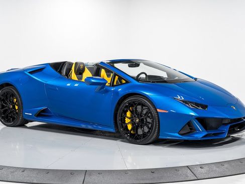 Used 2023 Lamborghini Huracan EVO AWD/4WD image 37