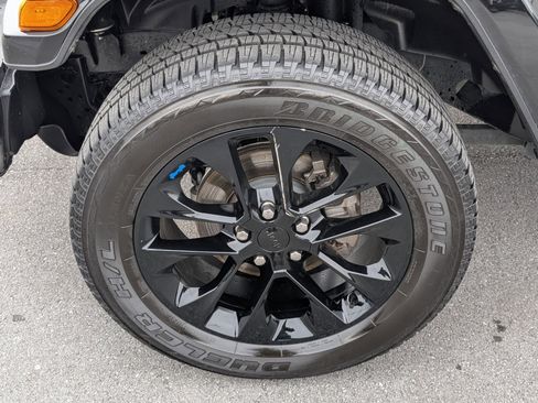 Certified 2023 Jeep Wrangler Unlimited Sahara image 25