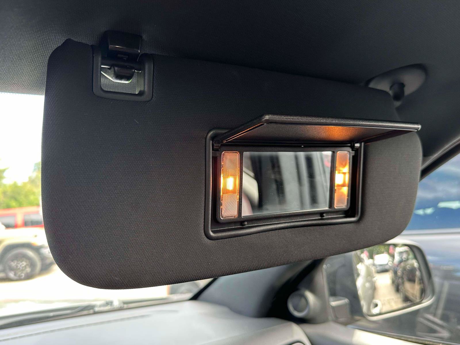 Used 2023 Dodge Durango R/T AWD/4WD image 27