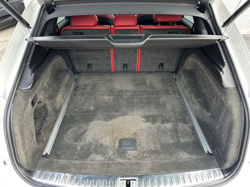 Used 2021 Bentley Bentayga AWD/4WD image 31