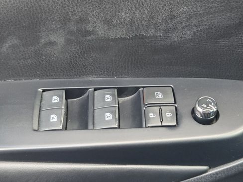 Used 2018 Toyota Highlander Limited Platinum w/ Protection Package #3 image 32