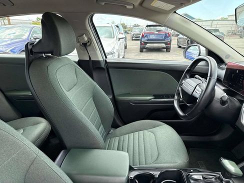 Certified 2025 Kia K4 EX FWD image 12