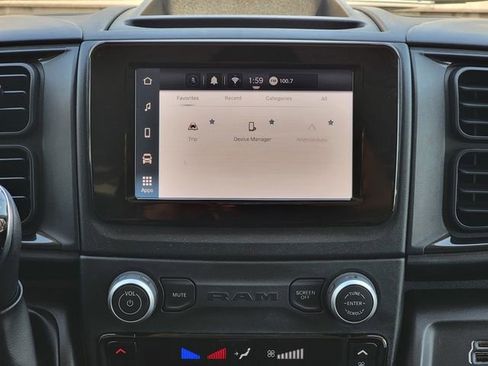 Used 2025 RAM ProMaster 2500 w/ Convenience Group FWD image 19