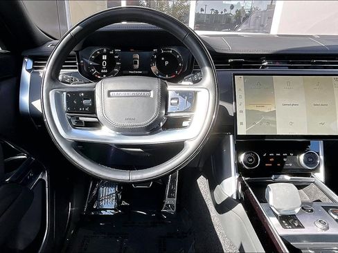 Used 2023 Land Rover Range Rover SE AWD/4WD image 5