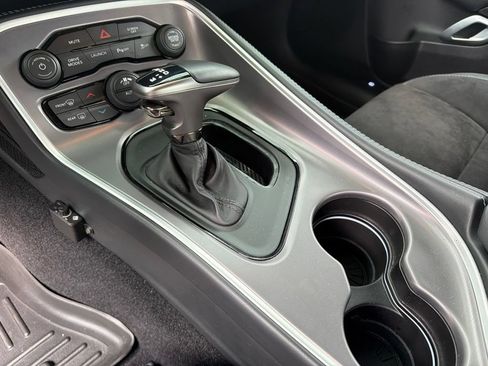 Used 2022 Dodge Challenger R/T Scat Pack w/ Plus Package RWD image 17