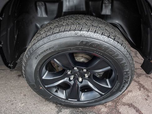 Used 2023 RAM 1500 Big Horn AWD/4WD image 7