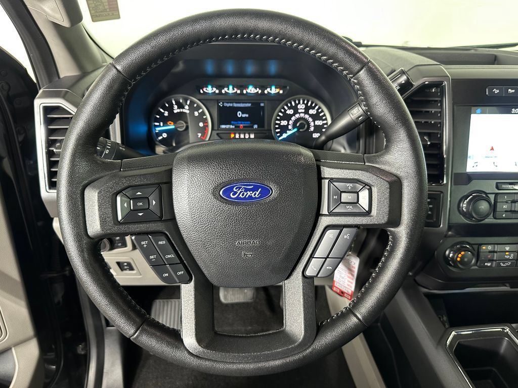 Used 2019 Ford F150 XLT w/ Equipment Group 302A Luxury AWD/4WD image 12