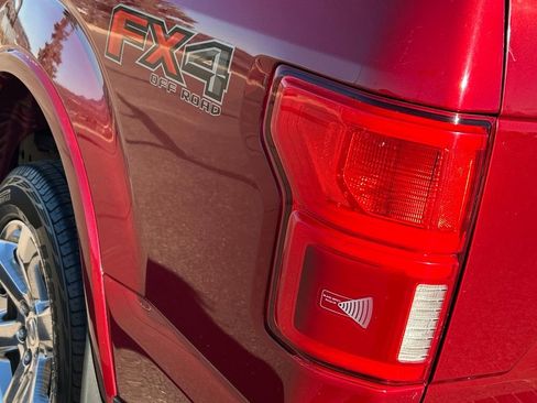 Used 2018 Ford F150 Lariat image 31