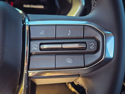 New 2026 GMC Canyon Elevation image 18