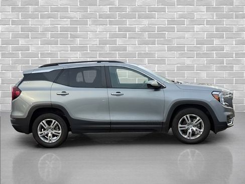 Certified 2023 GMC Terrain SLE w/ Driver Convenience Package image 8