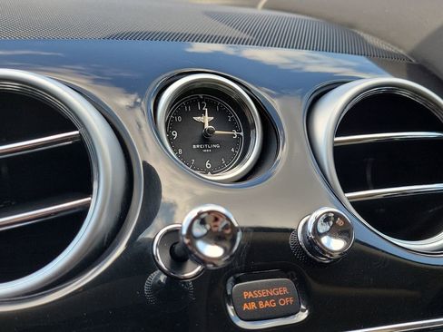 Used 2014 Bentley Continental GT image 25