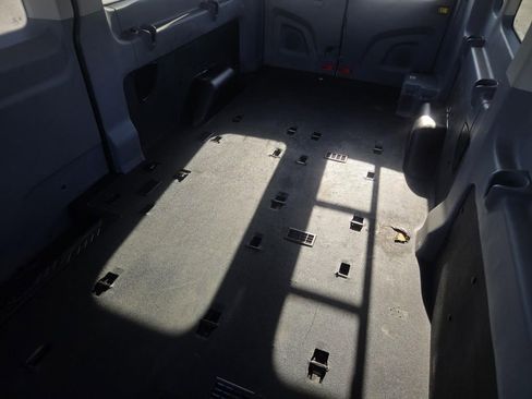 Used 2018 Ford Transit 350 XL image 14