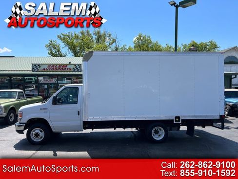 Used 2015 Ford E-350 and Econoline 350 Super Duty image 1