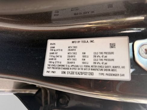 Used 2025 Tesla Model 3 Long Range RWD image 36