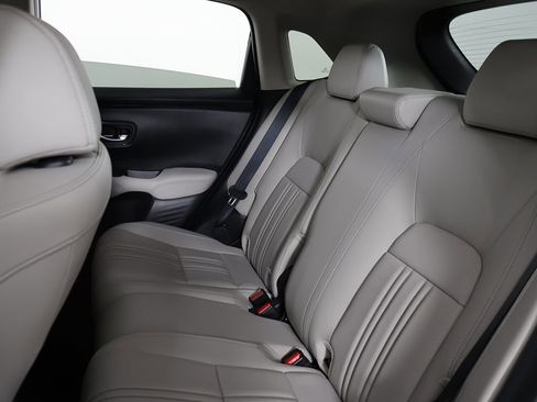 Used 2025 Honda HR-V EX-L image 33