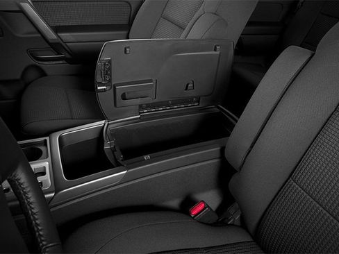 Used 2014 Nissan Titan SV w/ SV Value Truck Package image 19