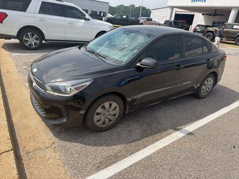 Used 2019 Kia Rio LX FWD image 1
