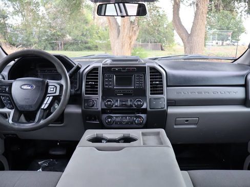 Used 2018 Ford F250 XL w/ Power Equipment Group AWD/4WD image 16