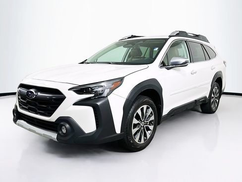 Used 2024 Subaru Outback Touring XT AWD/4WD image 1