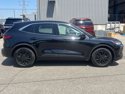 Used 2024 Ford Escape Active image 8