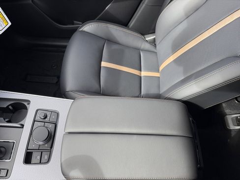 New 2026 MAZDA CX-90 Plug-In Hybrid w/ Premium Plus image 14