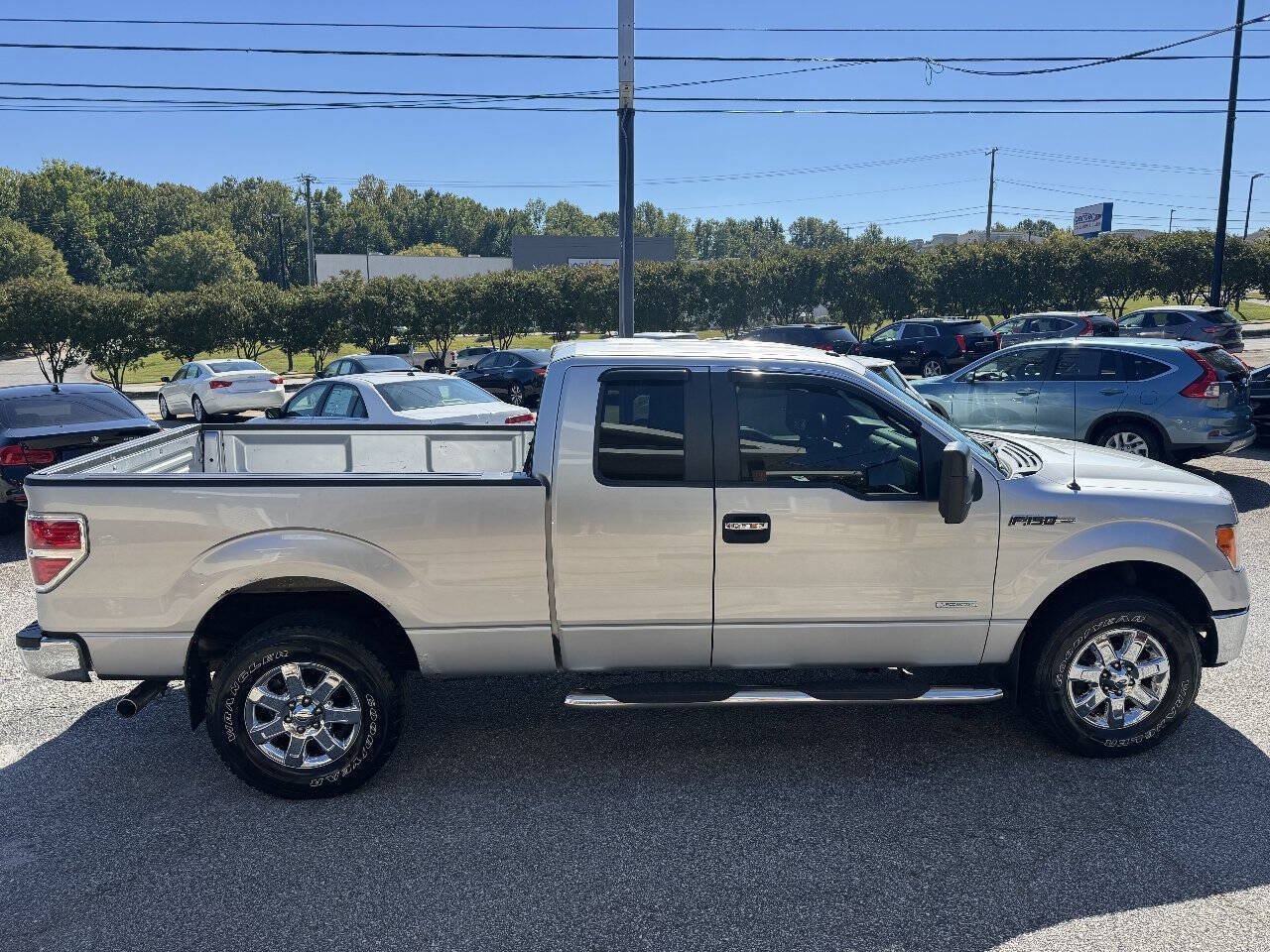 Used 2014 Ford F150 XLT w/ Equipment Group 302A Luxury AWD/4WD image 5