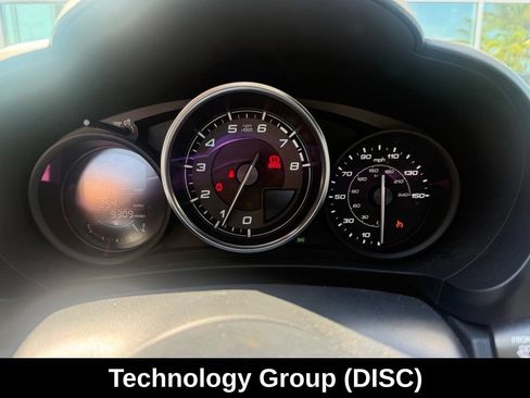 Used 2018 FIAT 124 Spider Classica w/ Technology Group RWD image 4