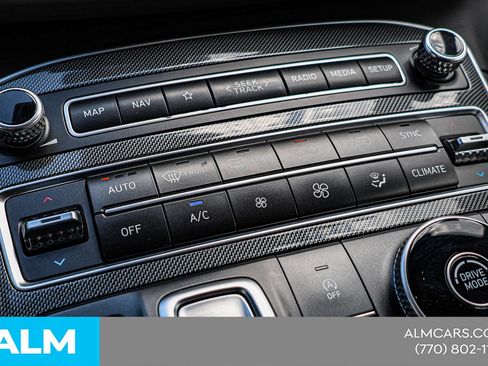 Used 2022 Hyundai Santa Fe SEL w/ Convenience + Premium Package FWD image 32