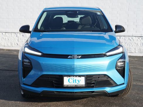 New 2027 Chevrolet Bolt LT FWD image 5