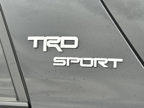 Used 2022 Toyota 4Runner TRD Sport AWD/4WD image 50