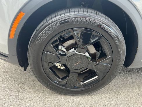 Certified 2026 Kia Sportage X-Line AWD/4WD image 10