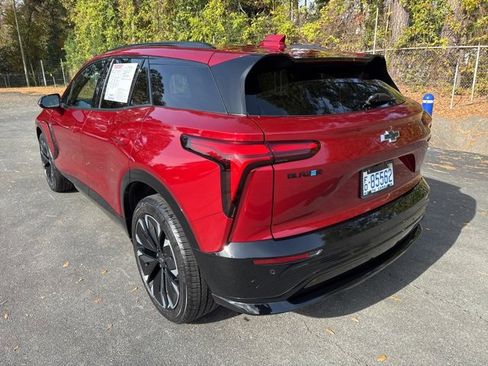 Used 2024 Chevrolet Blazer EV RS image 3