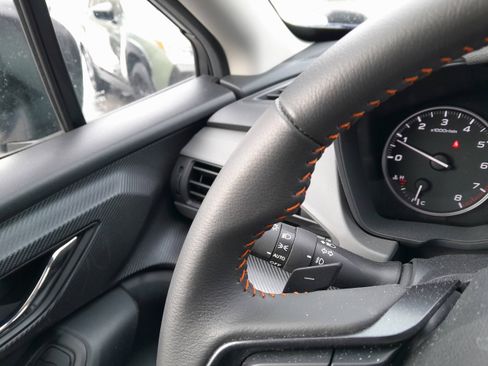 Certified 2025 Subaru Crosstrek 2.5i Limited image 17